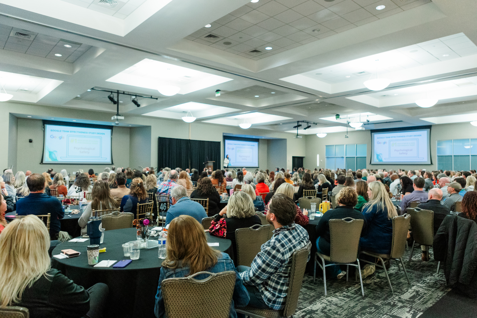 Vitale Buford Hardin presenting to a large room full of people